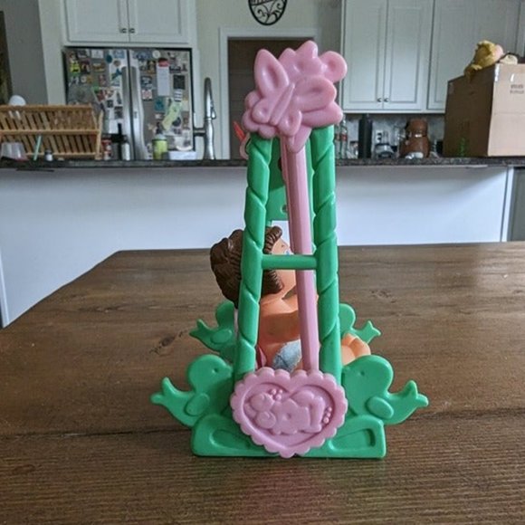 Lot of 3 Mini Cabbage Patch Dolls with Wind Up Accessories - Picture 10 of 11